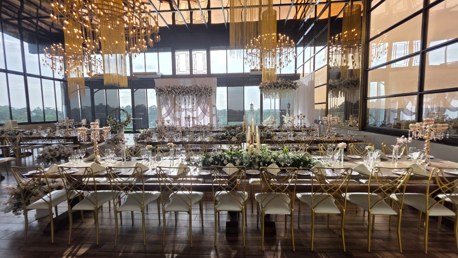 Sky Lounge wedding hall